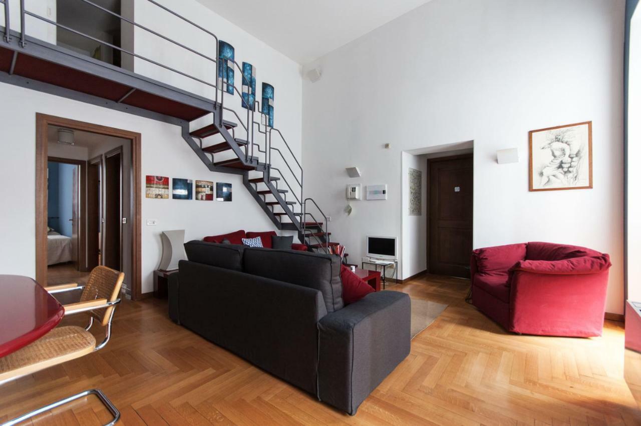 Fancy Blue Duomo Duplex Apartement Милано Екстериор снимка