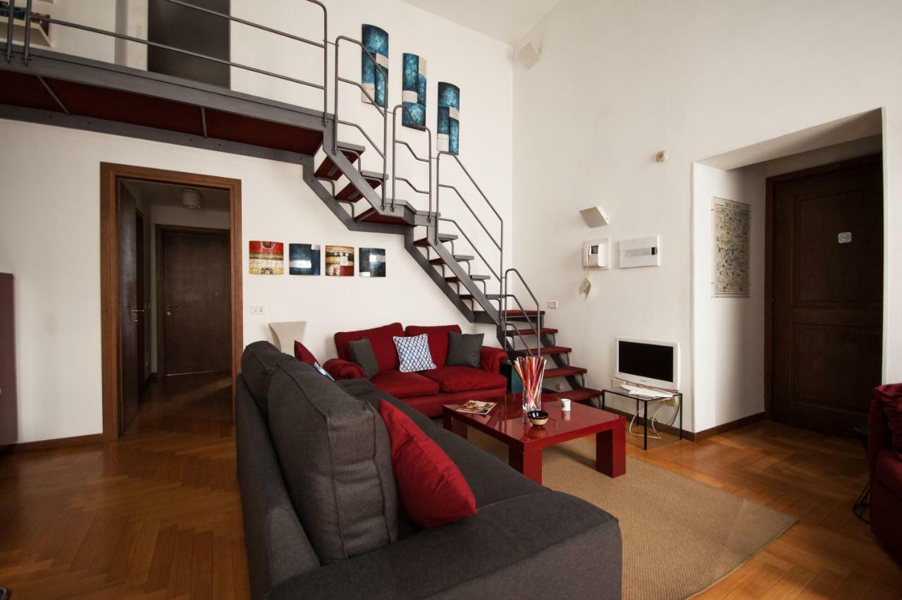 Fancy Blue Duomo Duplex Apartement Милано Екстериор снимка
